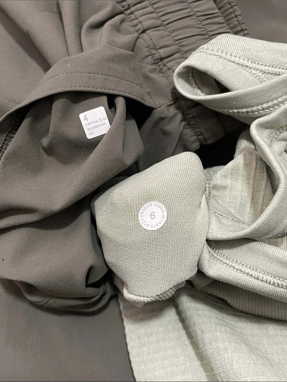 GUC Lululemon Matching Set. Size Top 6/Bottom 4